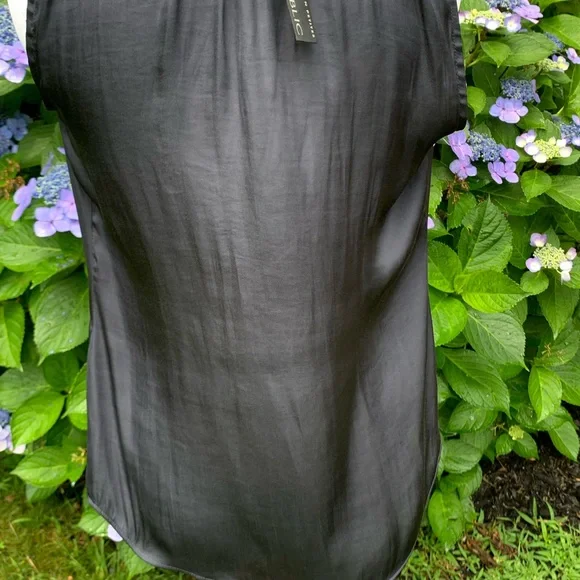 BANANA REPUBLIC deep blue gray sleeveless ruffled neck button front blou… - Picture 6 of 11